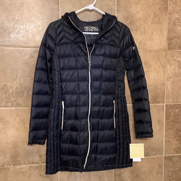 MICHAEL Michael Kors Jackets & Blazers - Michael Kors Puffer Jacket size XS NWT